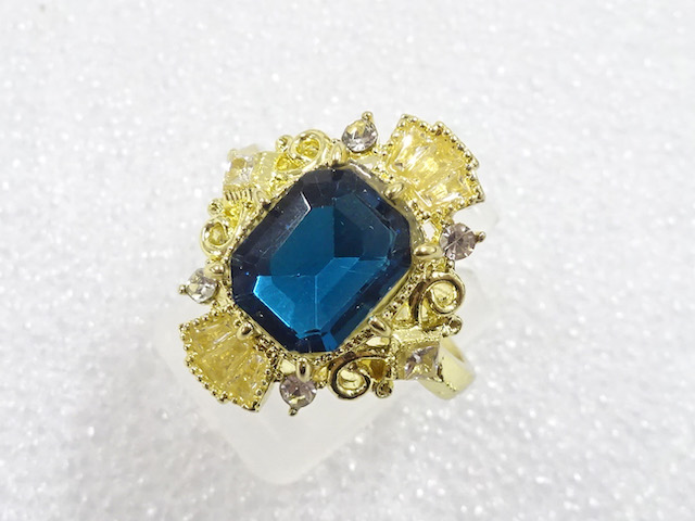 COLORED STONE FASHION RING / JP SIZE 19